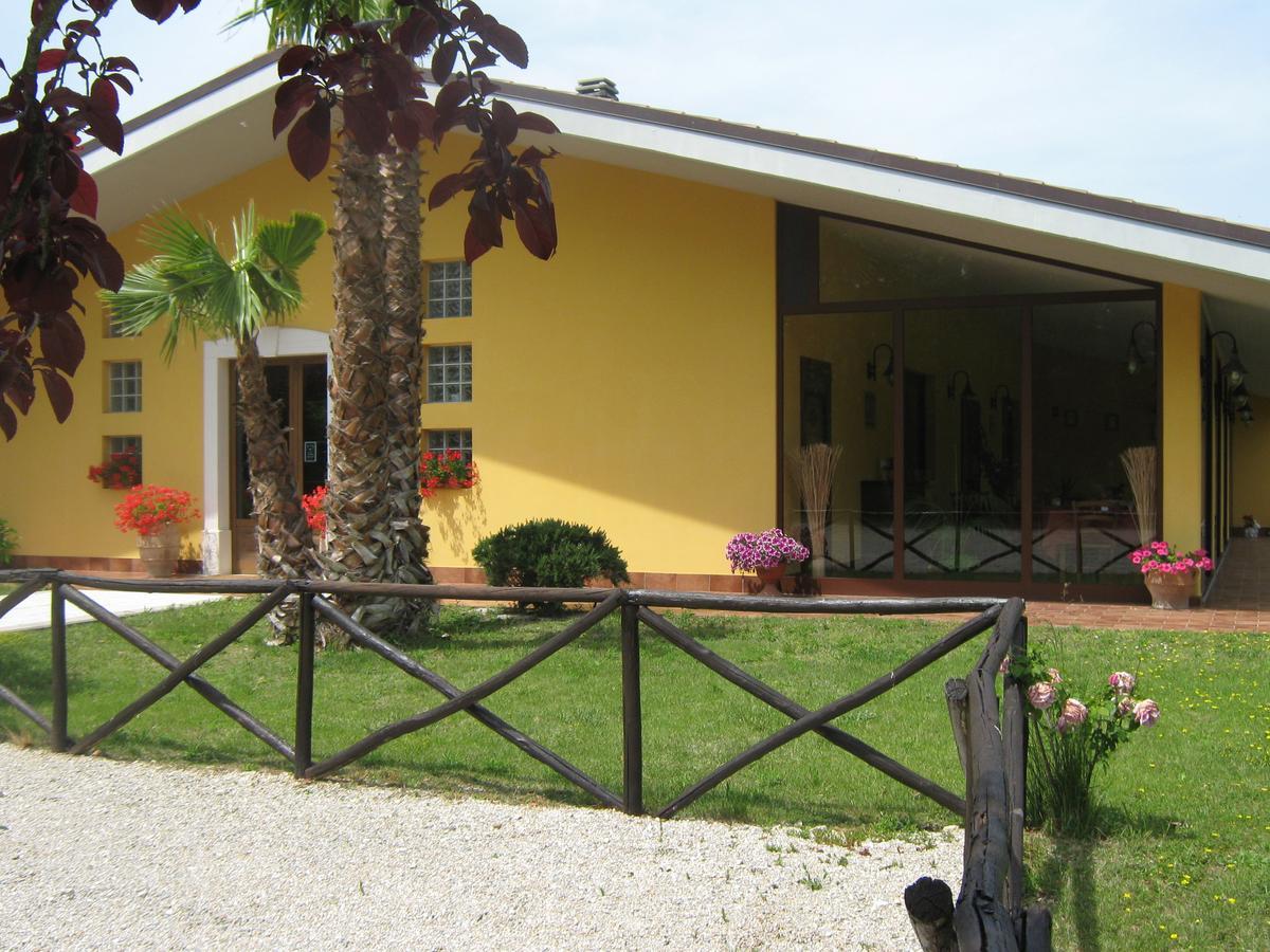 B & B Oasi Rosciano  Exterior foto
